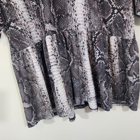 Zara Trafaluc Snakeskin Print Babydoll Tunic Top Women’s L Lightweight - Picture 4 of 12